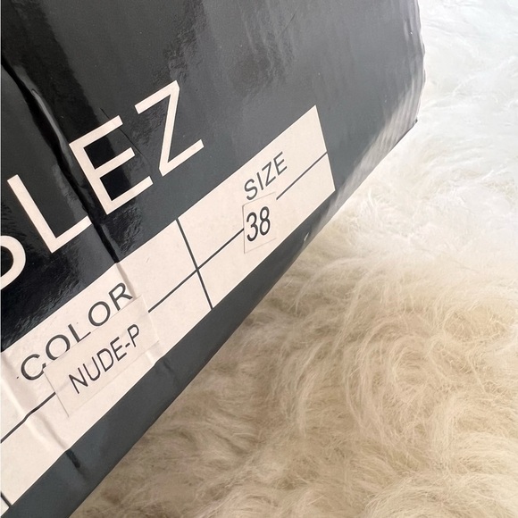 Noblez Soulier Dentelle Nude Heel Shoes EU 38 - Picture 2 of 8